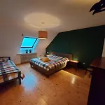 Hescheld With Private Jacuzzi Hellenthal