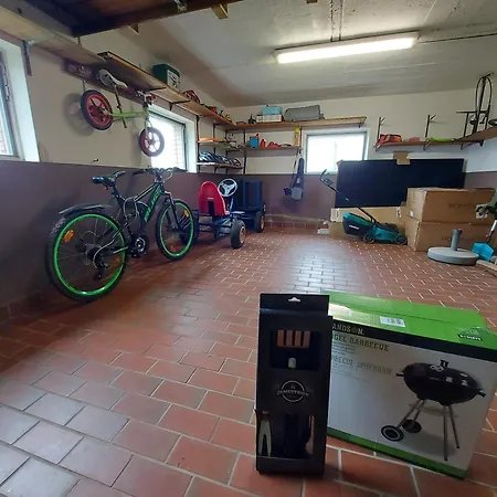 Hescheld With Private Jacuzzi Hellenthal