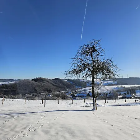 Hescheld With Private Jacuzzi Holiday home *