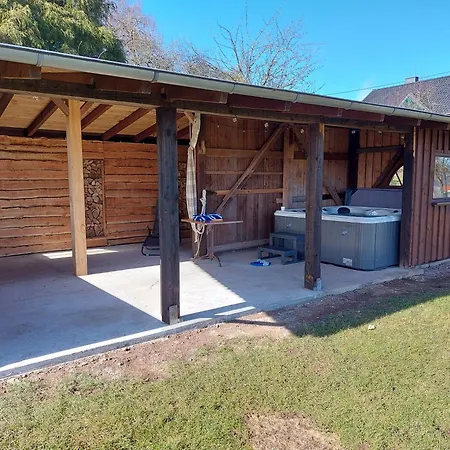 Holiday home Hescheld With Private Jacuzzi