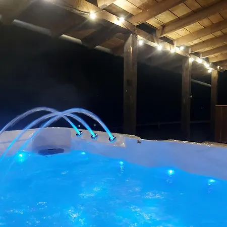 Hescheld With Private Jacuzzi Holiday home Hellenthal