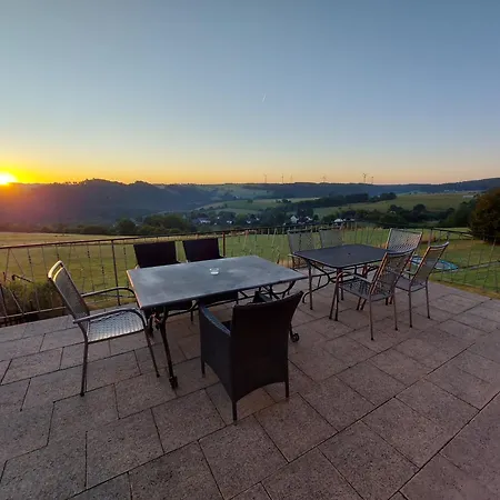 Hescheld With Private Jacuzzi *