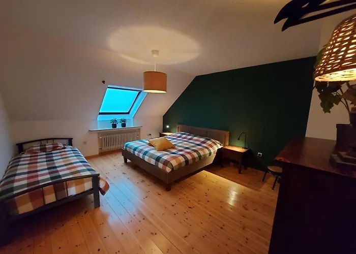 Hescheld With Private Jacuzzi Hellenthal