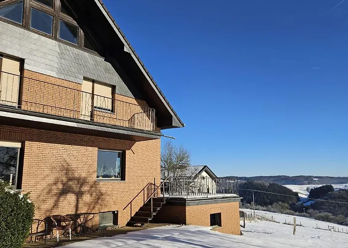 Σπίτι διακοπών Hescheld With Private Jacuzzi Hellenthal